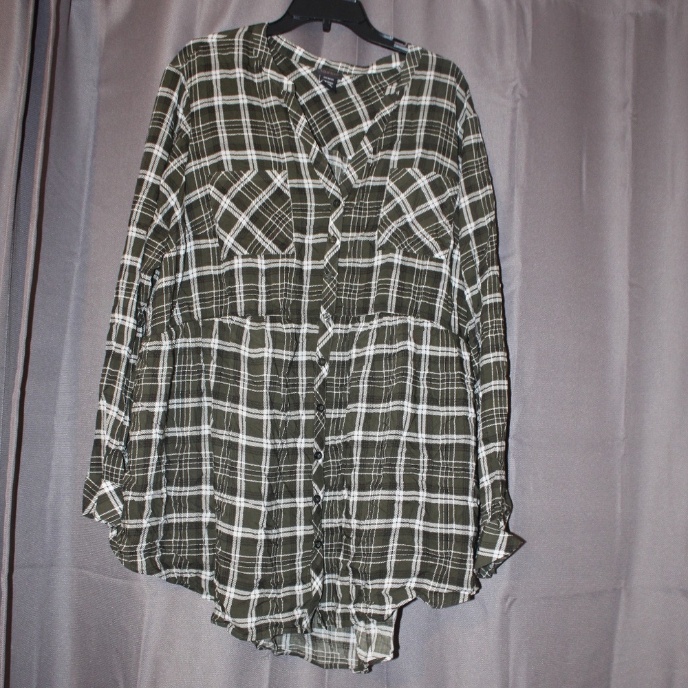 Torrid Forest Green Plaid Babydoll Shirt✂️